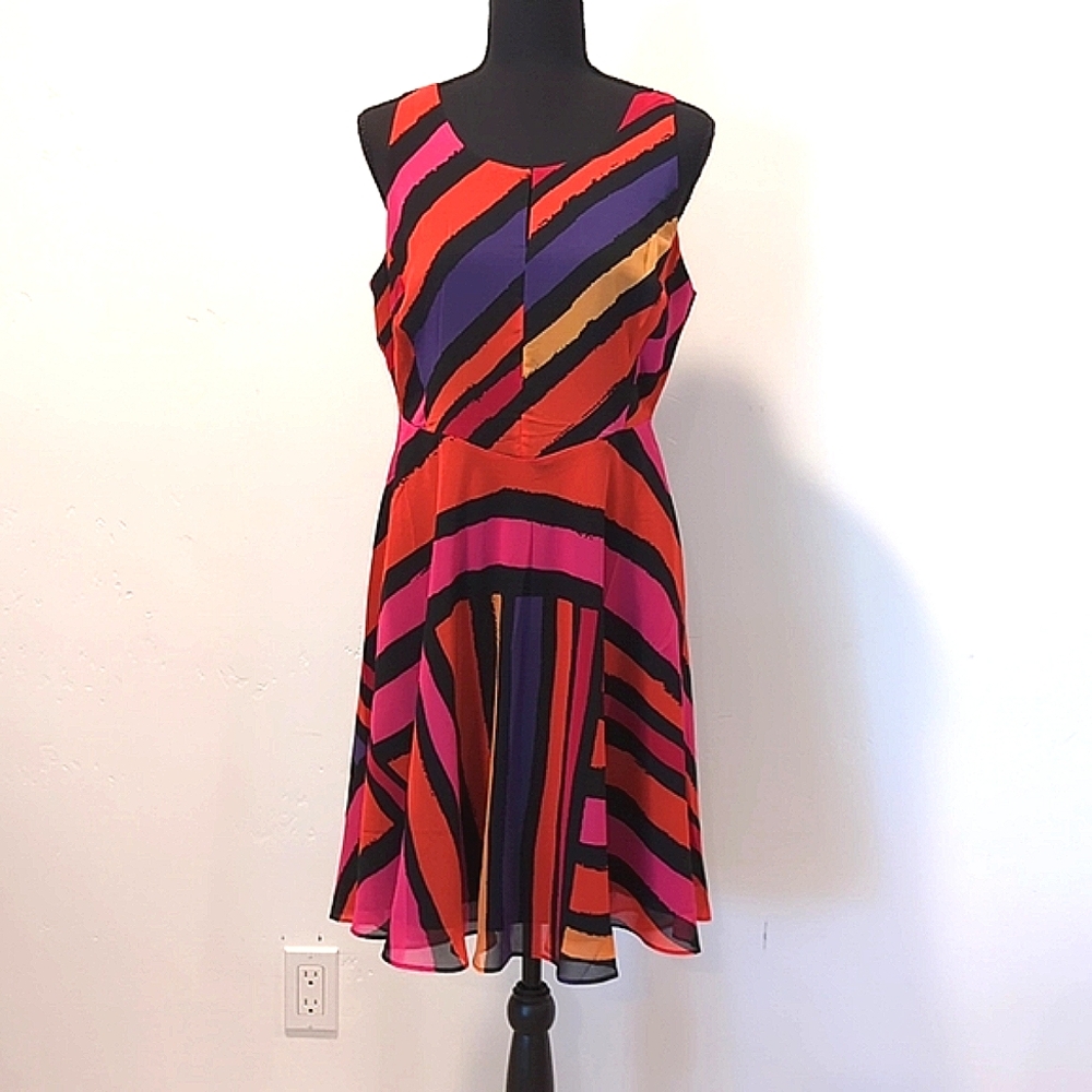 CAbi Fete Dress NWOT Size S